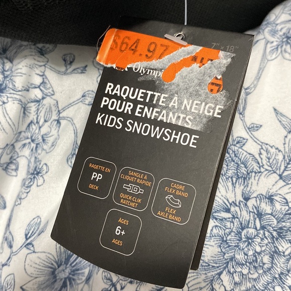 Kids Snowshoes - Picture 2 of 3